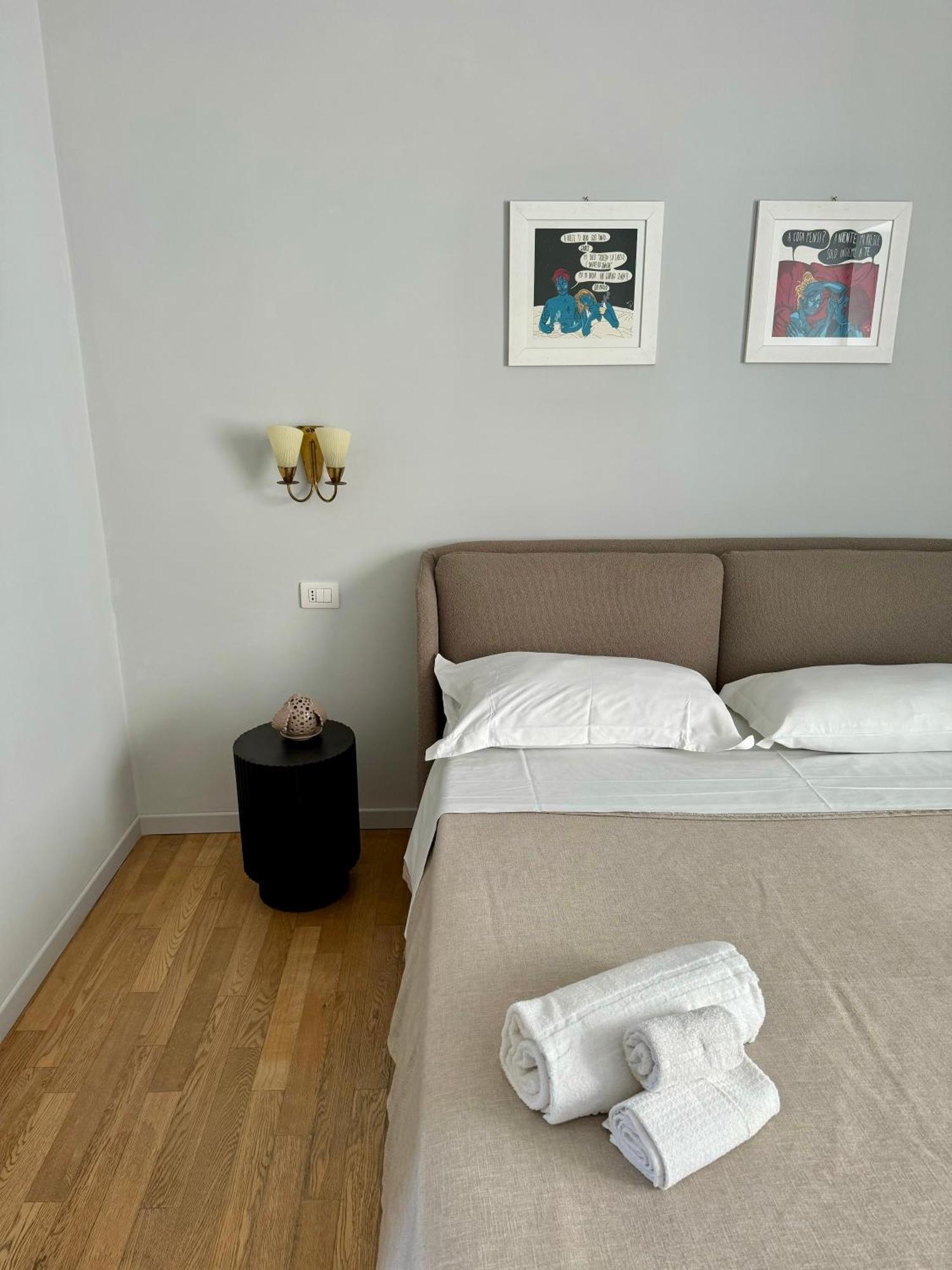 4 Balconi House- Appartamento Moderno A Лечче Екстер'єр фото